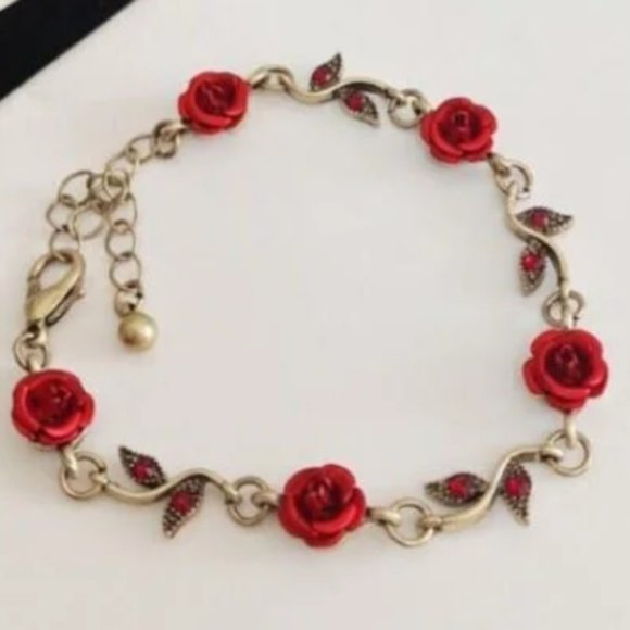 Beautiful Betsey Johnson Rose Necklace, Bracelet Earring Set - Picture 2 of 4